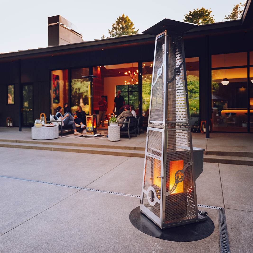 596c1059-6959-4704-a2d0-e6e235bbf8e6 Wood pellet fired oven.